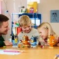 LEGO Klocki Bluey 11217 Rodzina Blue z klocków