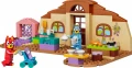 LEGO Klocki Bluey 11221 Szkoła z Ryżykiem i Blue